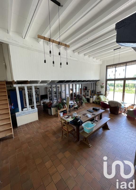 Maison - 355 m² - 12 pièces