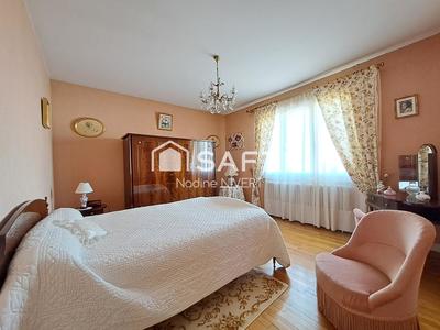 Maison - 128 m² - 4 pièces