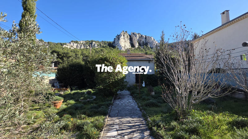 Maison traditionnelle - 140 m² - 5 pièces