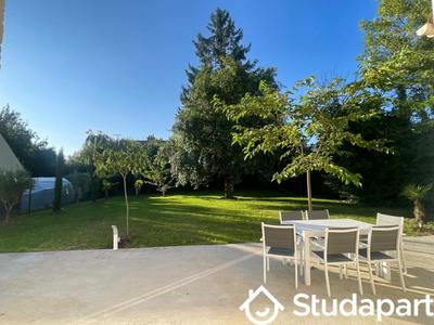 Chambre - 18 m² - 1 pièce