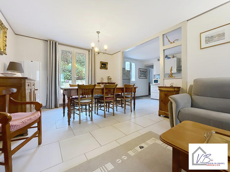 Maison - 105 m² - 5 pièces