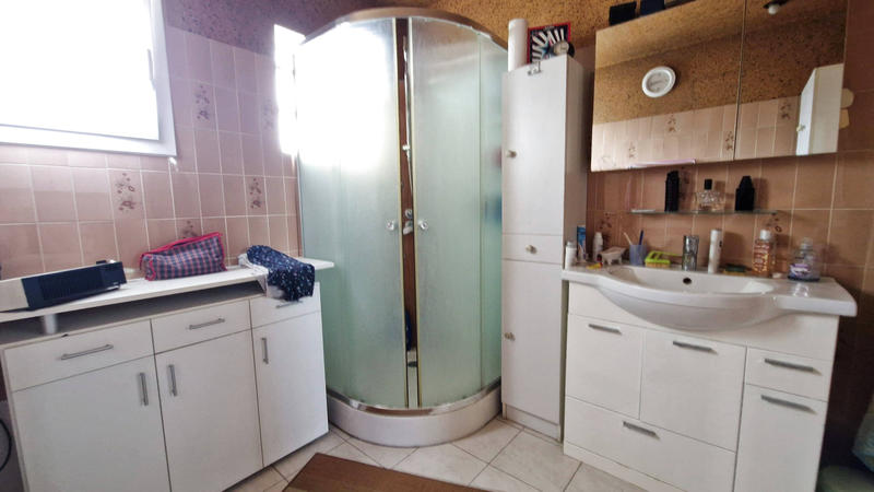 Maison - 80 m² - 5 pièces