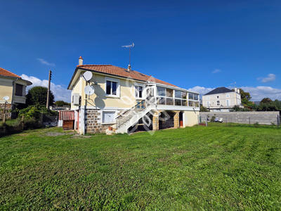 Maison - 143 m² - 5 pièces