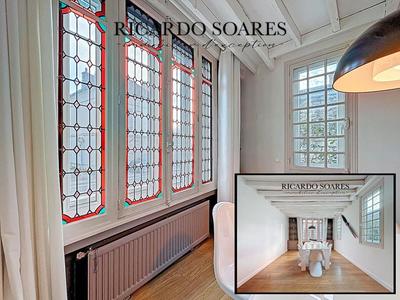 Maison - 207 m² - 9 pièces