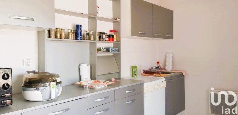 Maison - 200 m² - 8 pièces