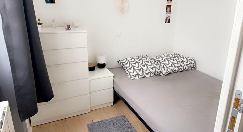 Studio - 137 m² - 7 pièces