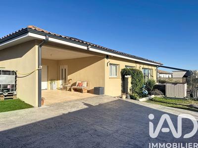 Maison - 200 m² - 8 pièces