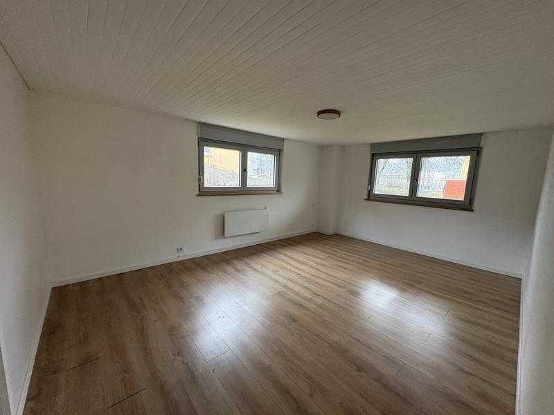 Maison - 177 m² - 8 pièces