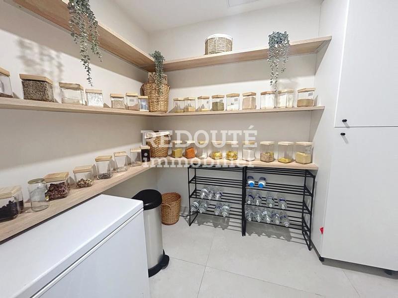 Maison - 187 m² - 7 pièces