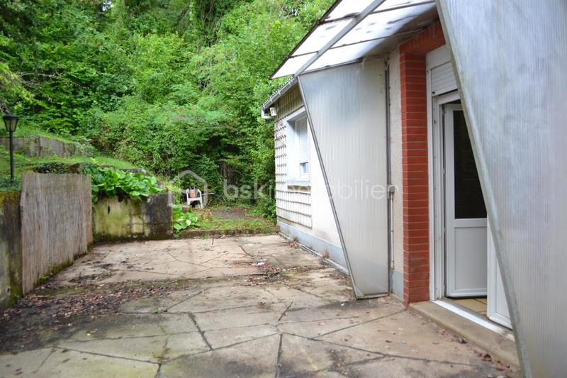 Maison - 95 m² - 5 pièces