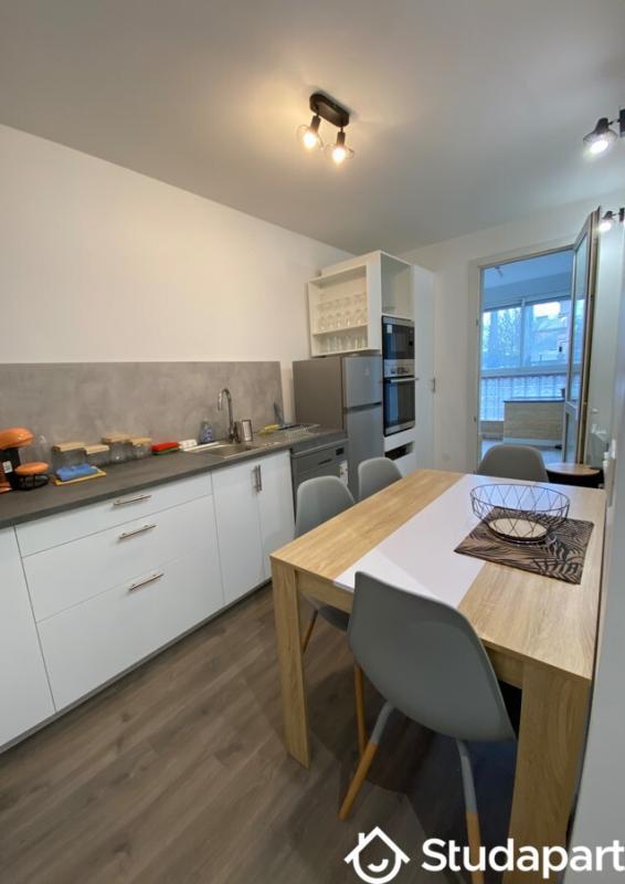 Chambre - 9 m² - 1 pièce