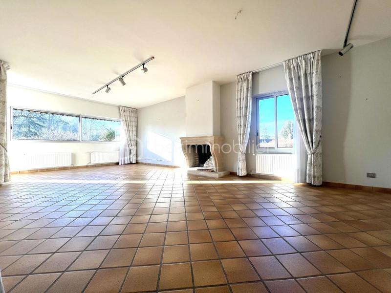 Maison - 138 m² - 5 pièces