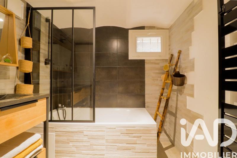 Maison - 92 m² - 4 pièces