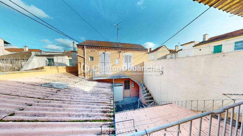 Maison - 291 m² - 10 pièces