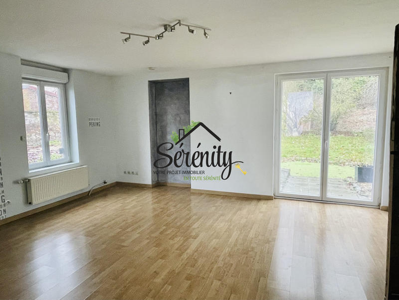 Maison - 260 m² - 6 pièces