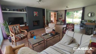 Maison - 196 m² - 6 pièces