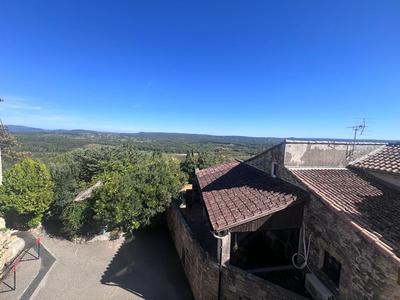 Maison - 120 m² - 7 pièces