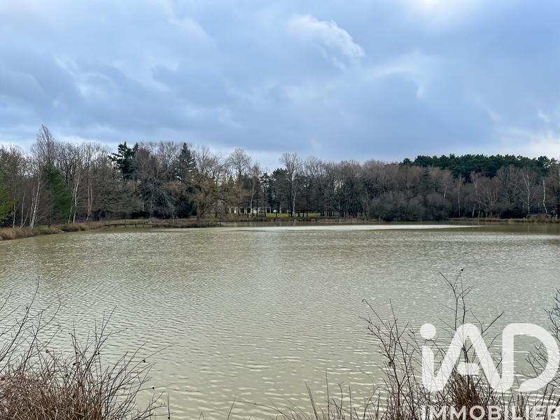 Maison - 239 m² - 8 pièces