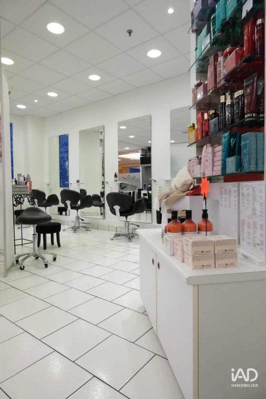 Local commercial - 135 m²