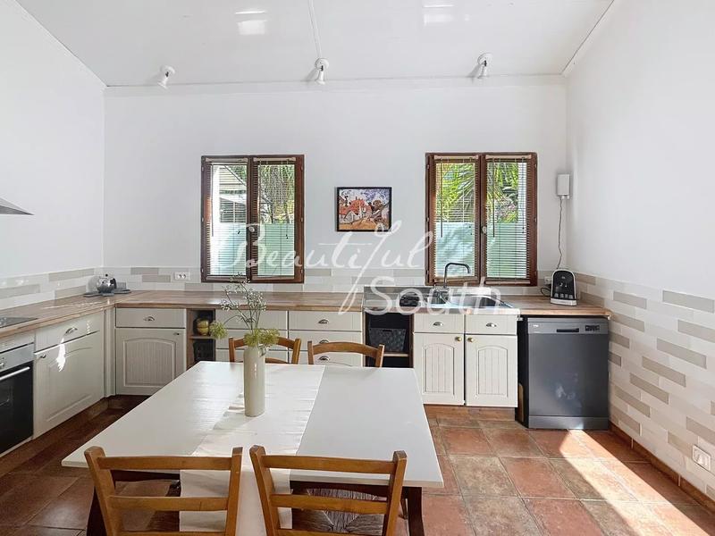 Gîte - 480 m² - 17 pièces