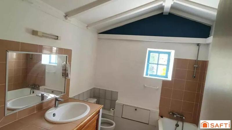 Maison - 151 m² - 7 pièces