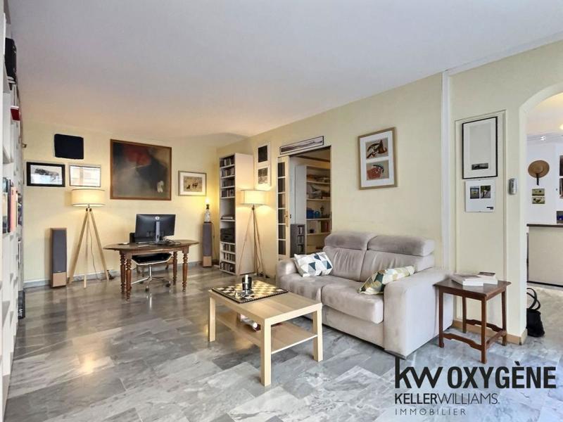 Appartement - 105 m² - 4 pièces