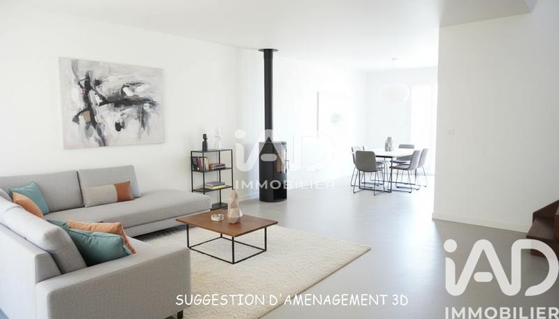 Maison - 92 m² - 4 pièces