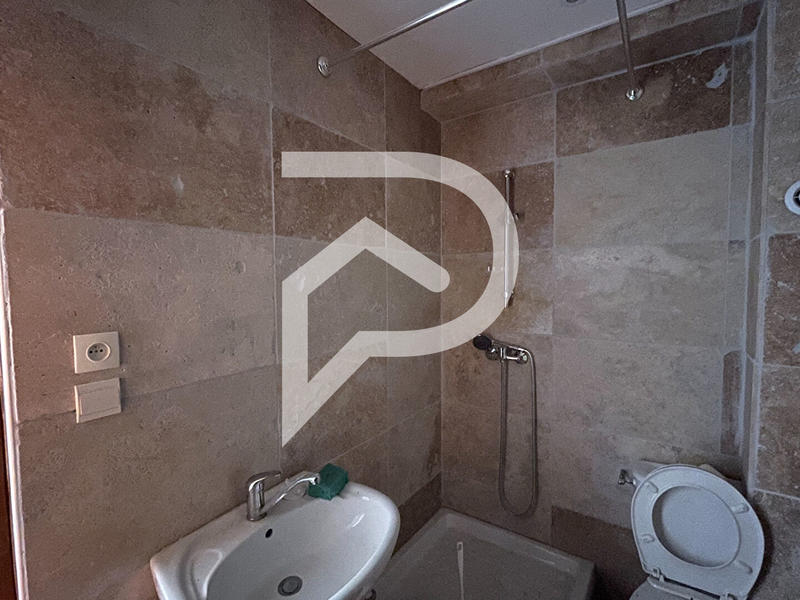 Immeuble - 7 pièces