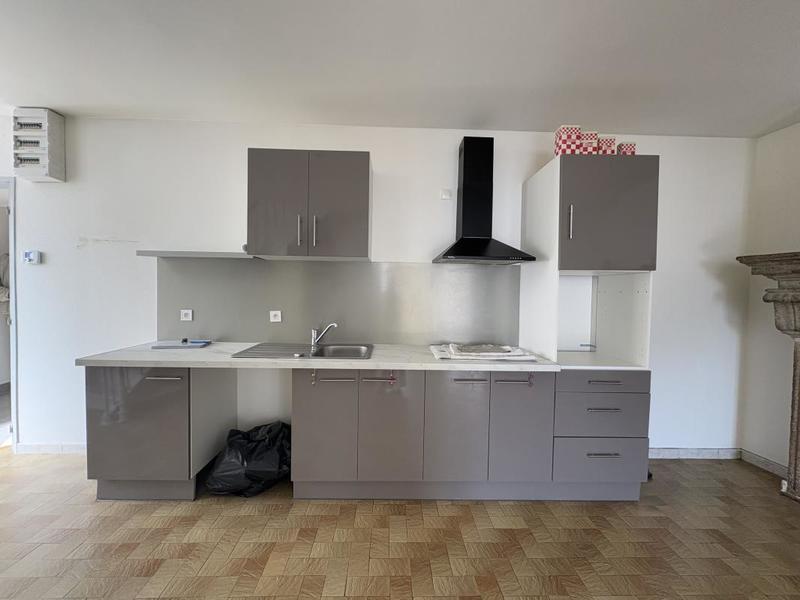 Maison de bourg - 95 m² - 3 pièces