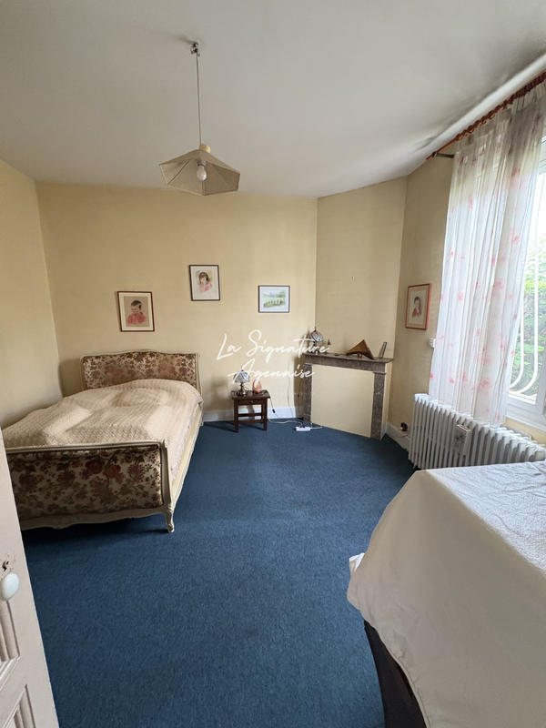 Maison - 185 m² - 6 pièces