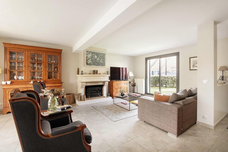 Maison - 160 m² - 7 pièces