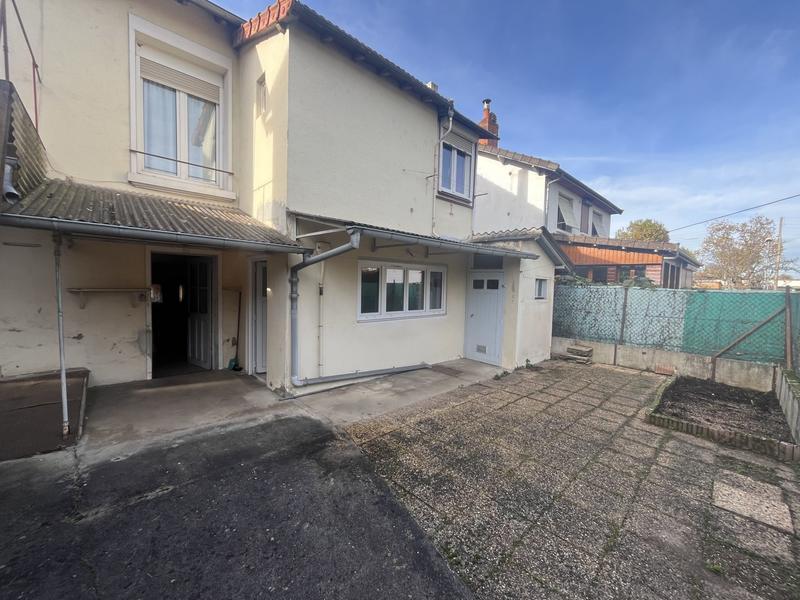 Maison - 105 m² - 3 pièces