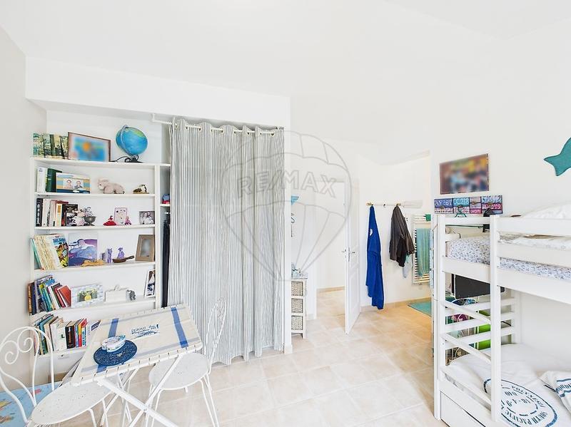 Villa - 174 m² - 7 pièces