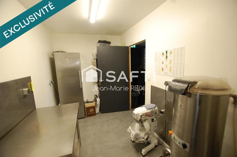 Local commercial - 119 m² - 4 pièces