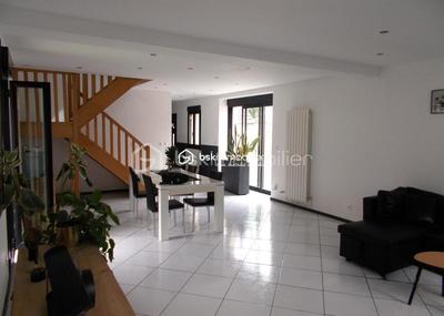 Maison ancienne - 160 m² - 6 pièces