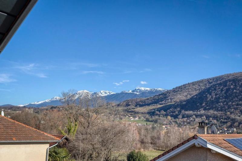 Maison - 160 m² - 5 pièces