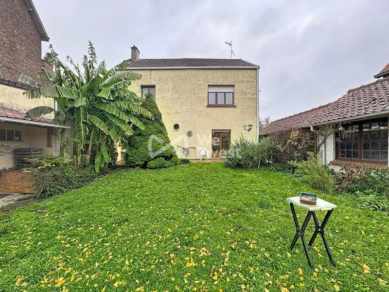 Maison - 204 m² - 10 pièces