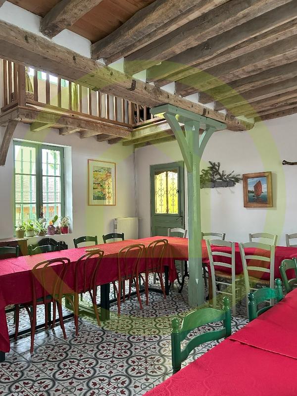 Immeuble - 400 m² - 17 pièces