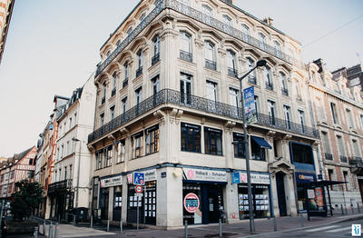 Appartement - 160 m² - 5 pièces