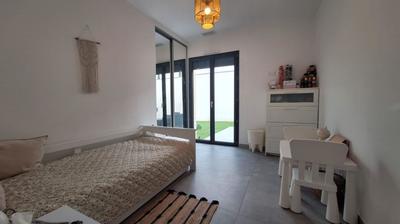 Maison - 105 m² - 4 pièces