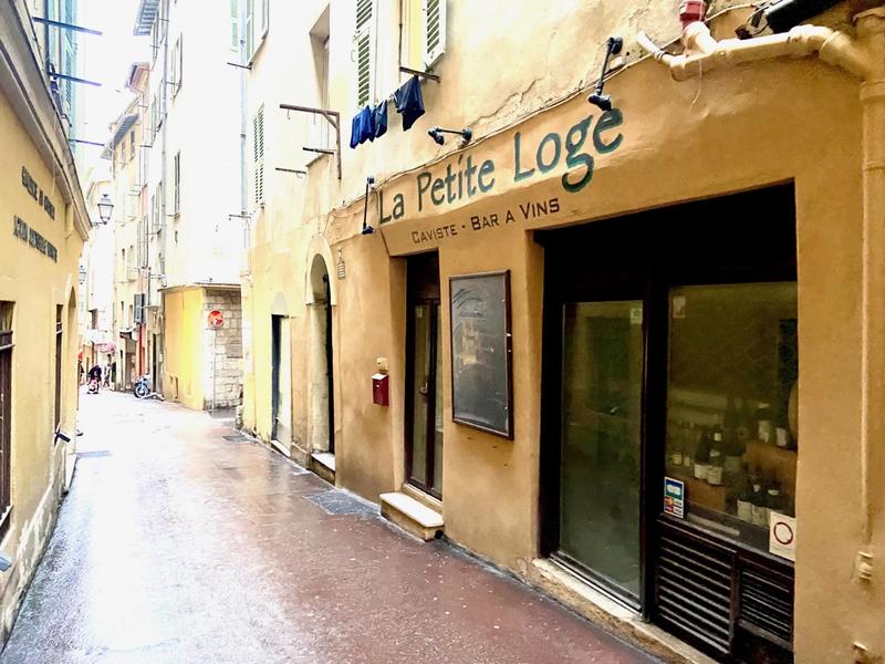 Local commercial - 70 m² - 3 pièces