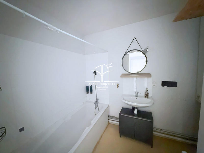 Maison traditionnelle - 65 m² - 3 pièces