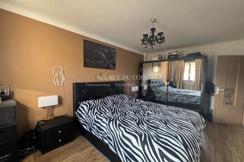 Appartement - 88 m² - 4 pièces