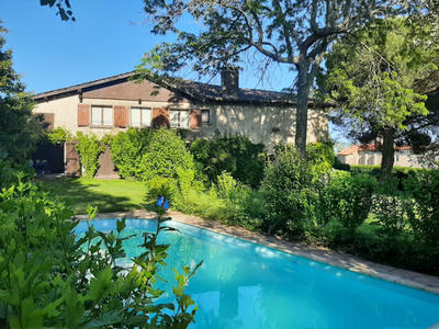 Maison - 190 m² - 6 pièces