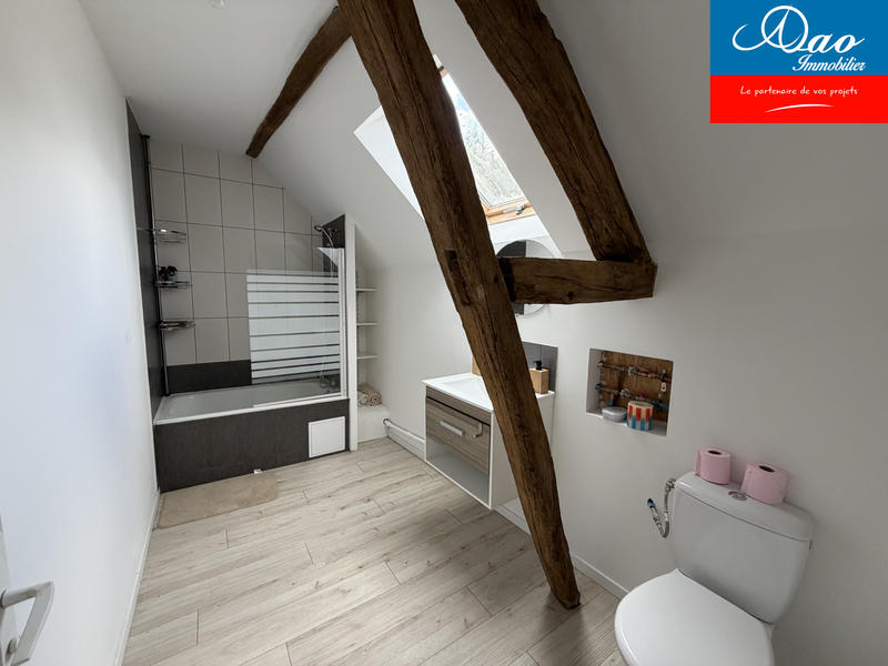 Maison - 138 m² - 5 pièces