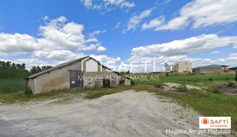 Maison - 425 m² - 1 pièce