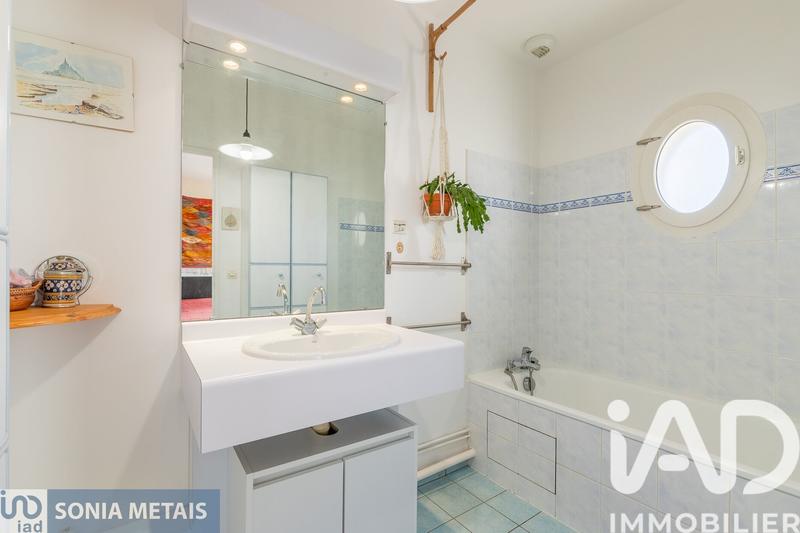 Maison - 95 m² - 5 pièces