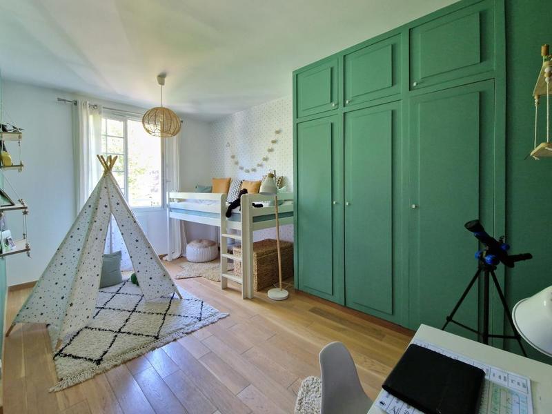 Pavillon - 188 m² - 7 pièces