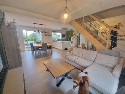 Maison - 128 m² - 7 pièces