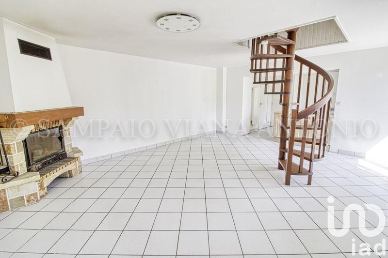 Maison - 96 m² - 4 pièces